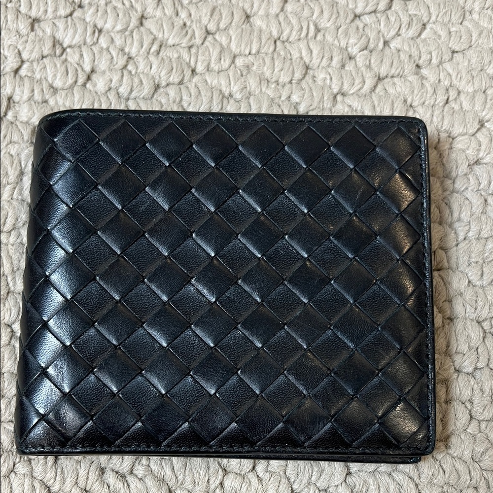 Bottega Veneta Black Woven Leather Card Holder - Picture 6 of 8